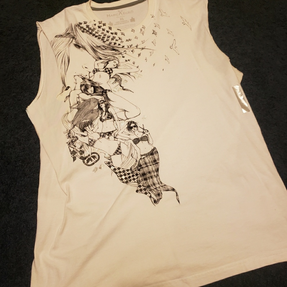 Men's sleeveless graphic Ecko tee!